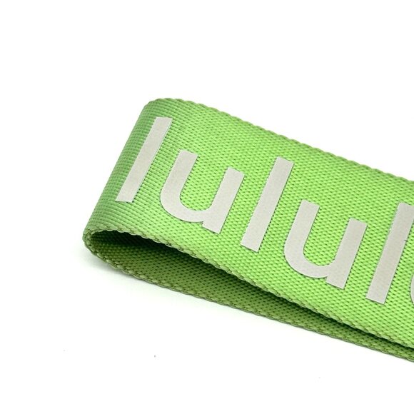 Lululemon Never Lost Keychain Scream Green / Vapor - OG Design Rare! Wear! - Picture 3 of 10